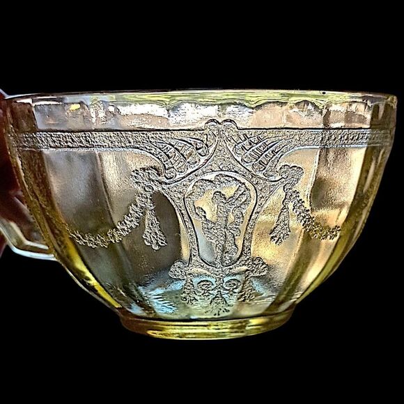 2 Cameo Ballerina Depression Glass Cup Saucer Set Yellow Anchor Hocking Vintage - Picture 12 of 16